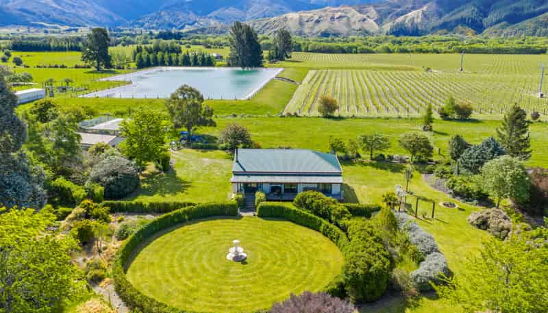 1944 State Highway 63, Wairau Valley