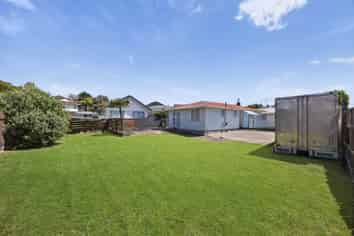 1/47&2/47 Larne Avenue, Pakuranga Heights