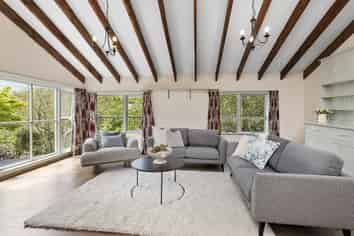 6 Muri Road, Pukerua Bay