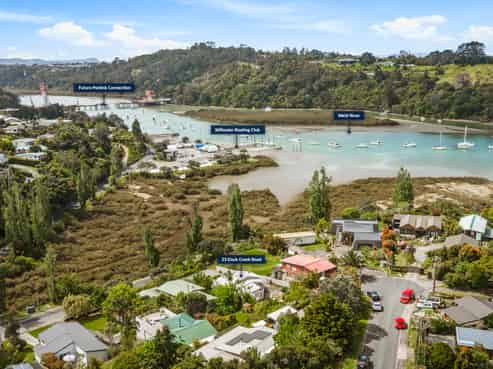 23 Duck Creek Road, Stillwater