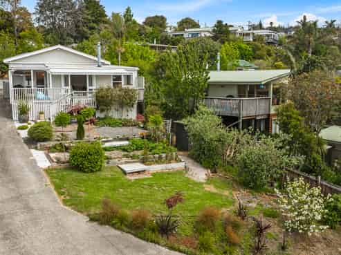 23 Duck Creek Road, Stillwater