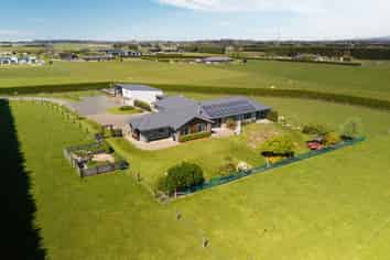 135 Millwood Glen, Mill Road