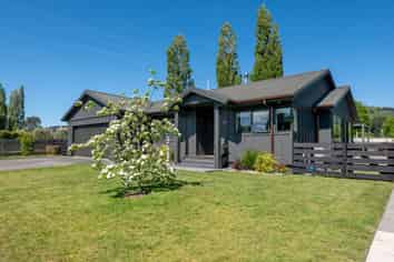 120 Kinloch Road, Kinloch