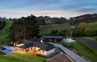 439 Peach Hill Road, Ramarama