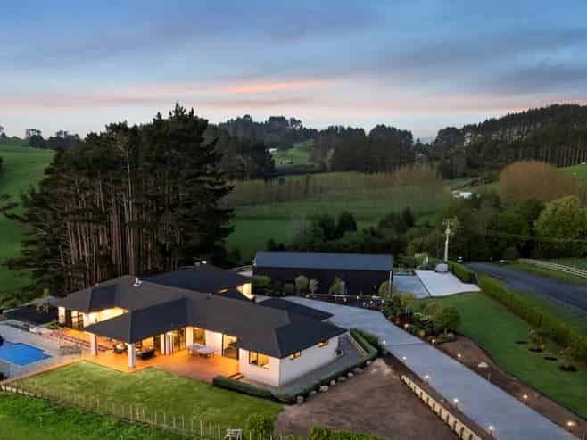 439 Peach Hill Road, Ramarama