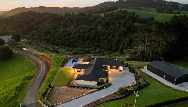 439 Peach Hill Road, Ramarama