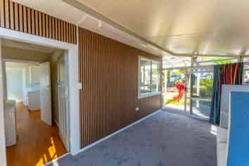 54 King Street, Kensington