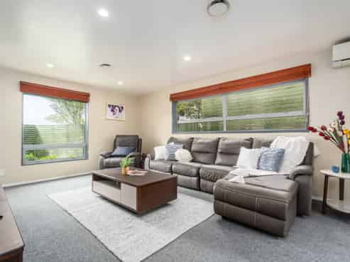 59 Amesbury Drive, Churton Park