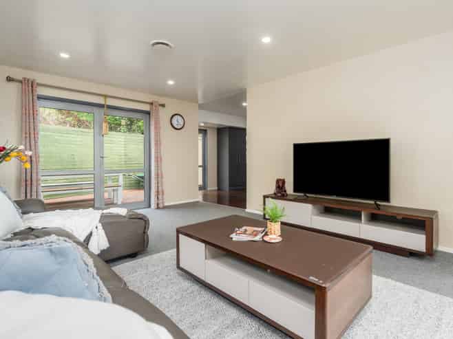 59 Amesbury Drive, Churton Park