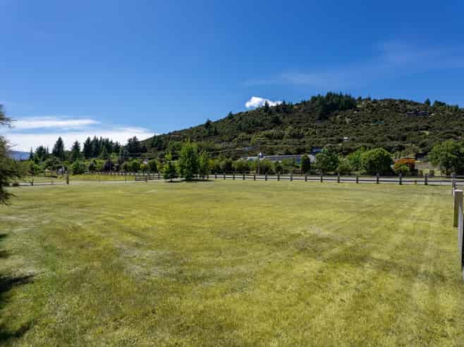 2 Mount Linton Avenue, Wanaka