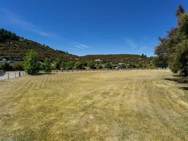 2 Mount Linton Avenue, Wanaka