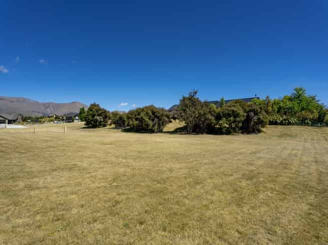 2 Mount Linton Avenue, Wanaka