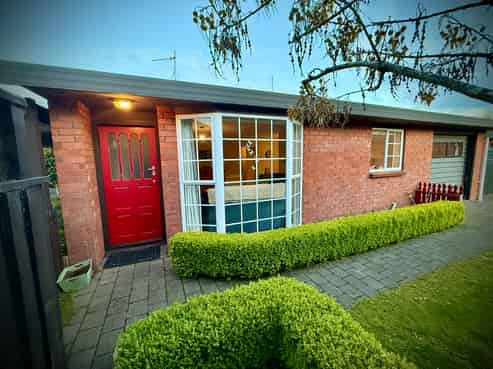 25C Thomson Street, Avenal