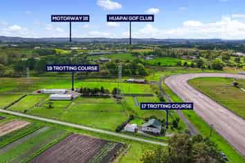17 Trotting Course Drive, Kumeu