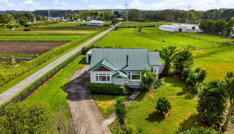 17 Trotting Course Drive, Kumeu