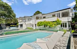 14 Handley Avenue, Devonport