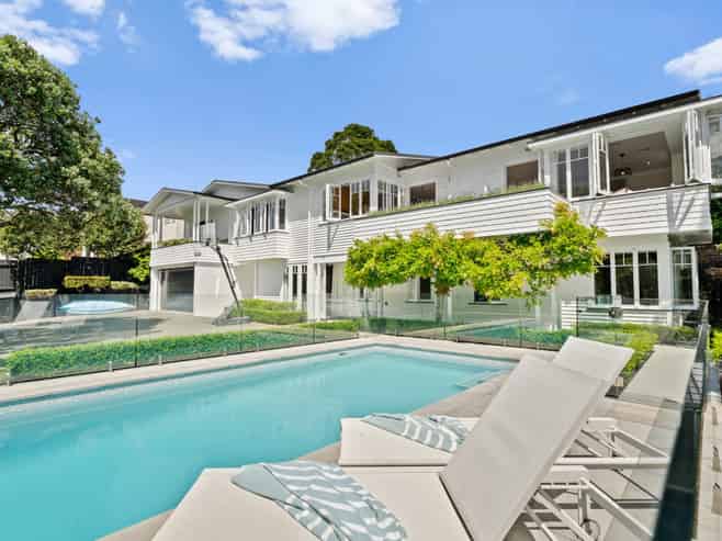 14 Handley Avenue, Devonport