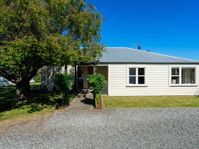 37 Dillons Point Road, Islington