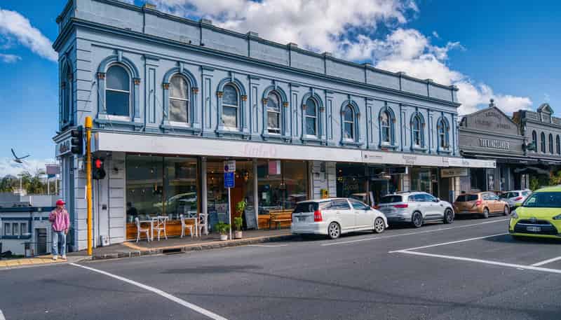 460-466 New North Road, Kingsland