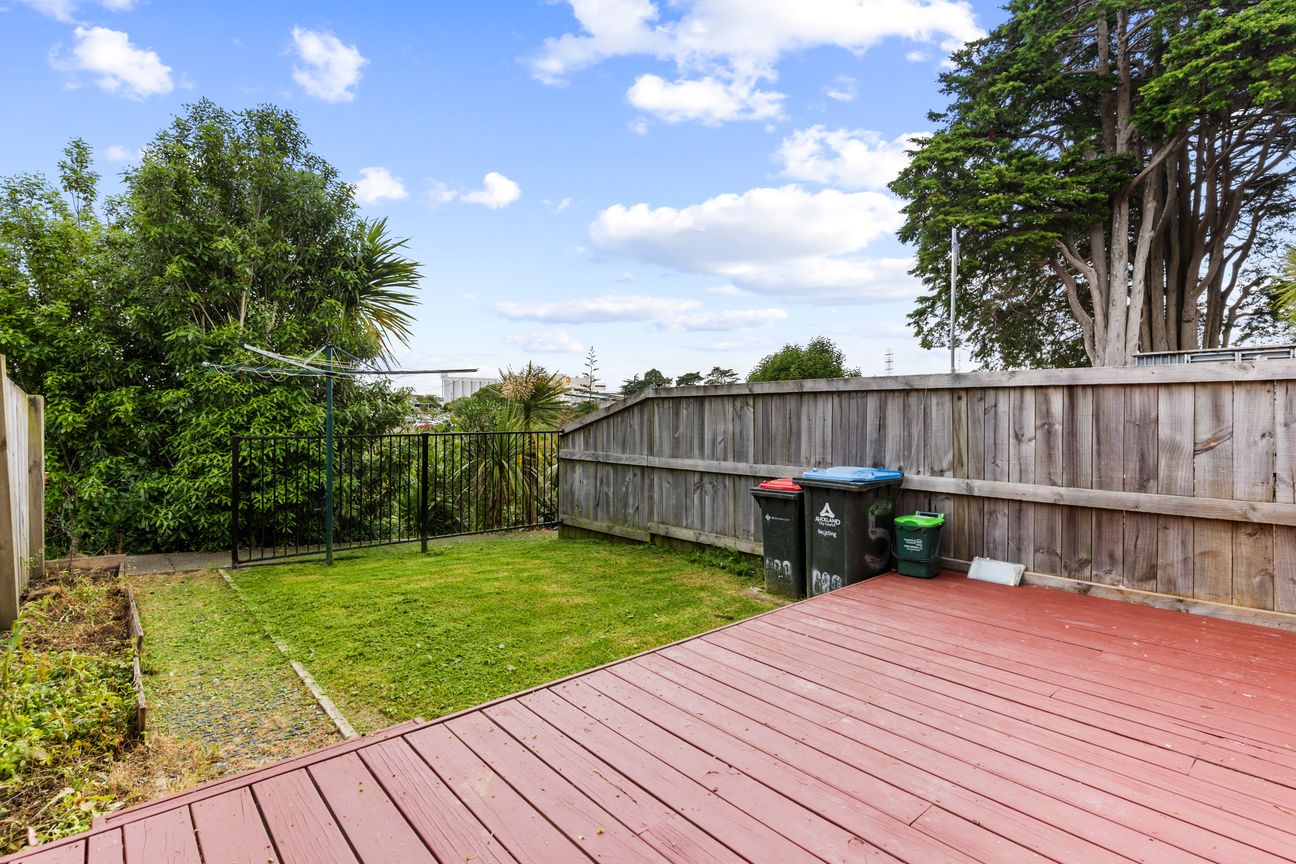 Private & Peaceful 2 Bed Retreat with Deck - Widok 6