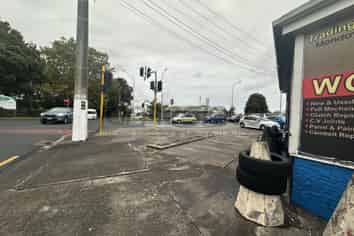 Manurewa Retail / Office Space For Lease