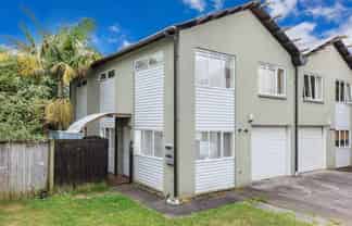 10 Pecan Place, Avondale