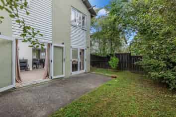 10 Pecan Place, Avondale