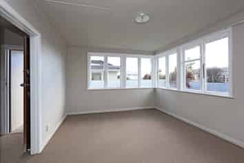 712A Wavell Street, Akina