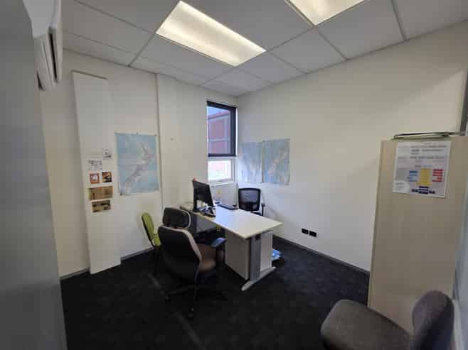 Modern Office – Prime Chapel Street Location