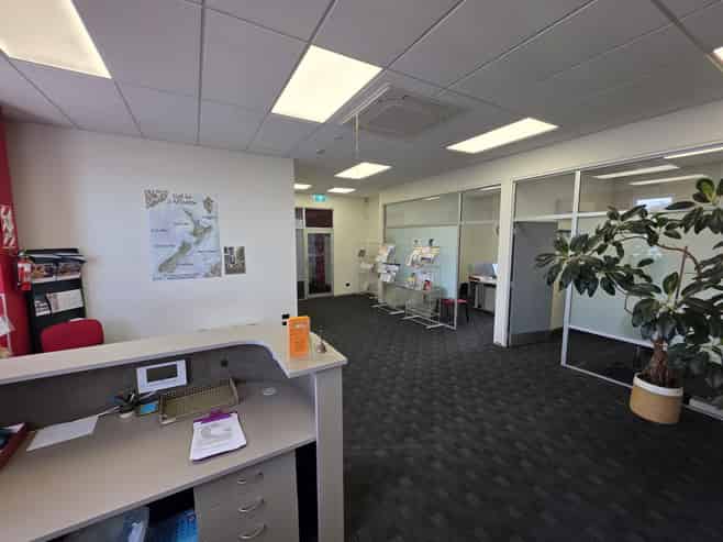 Modern Office – Prime Chapel Street Location