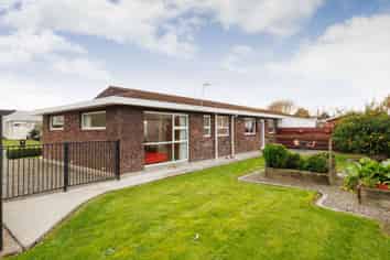 2 Wharite Place, AWAPUNI