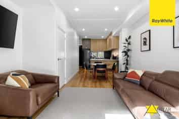 13 Parkwood Avenue, Westgate