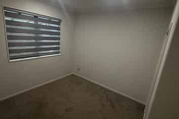 7 Ballyliffin Drive, Flat Bush