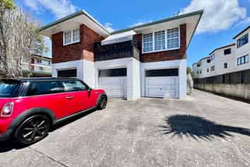 2/277 Manukau Road, Epsom