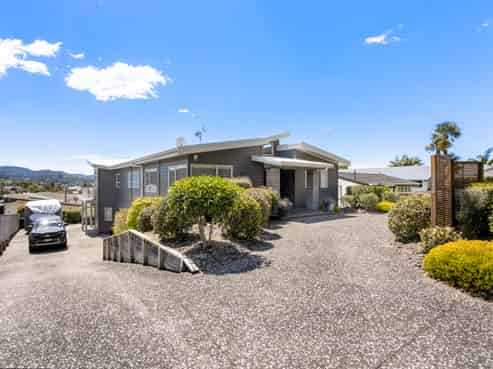 1129 Hikuai Settlement Road, Pauanui