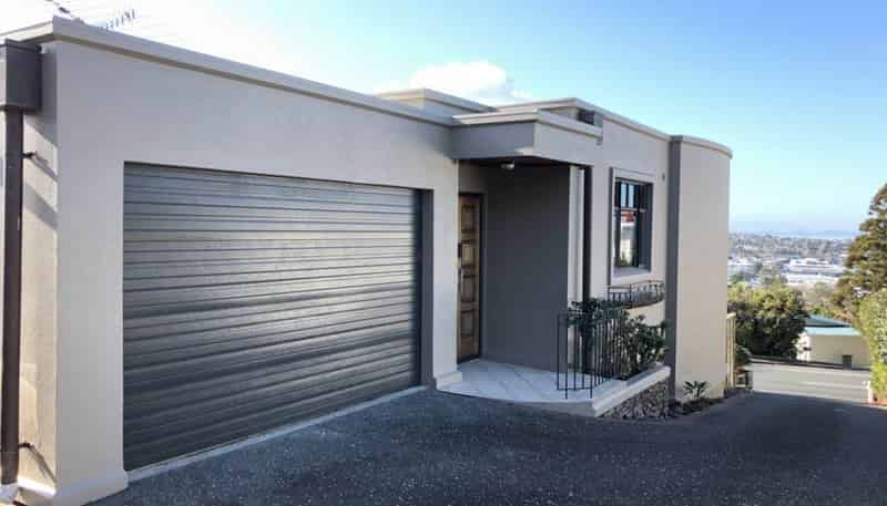 19 Chivalry Road, Glenfield