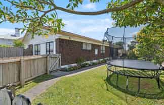 2/1 Manse Road, Papakura