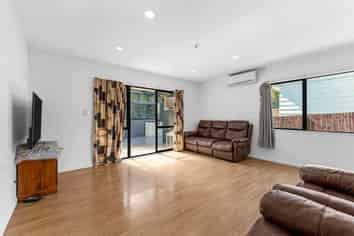 103A Hillsborough Road, Hillsborough