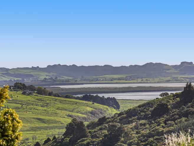 150 Oyster Point Road, Kaukapakapa