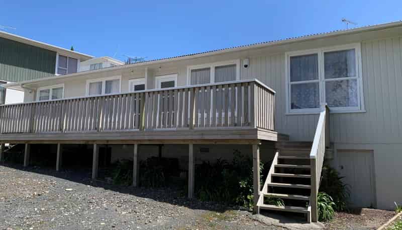 4/453 Hillsborough Road, Hillsborough