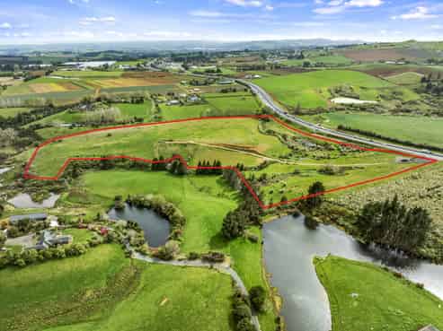Auckland gateway landmark – 9ha