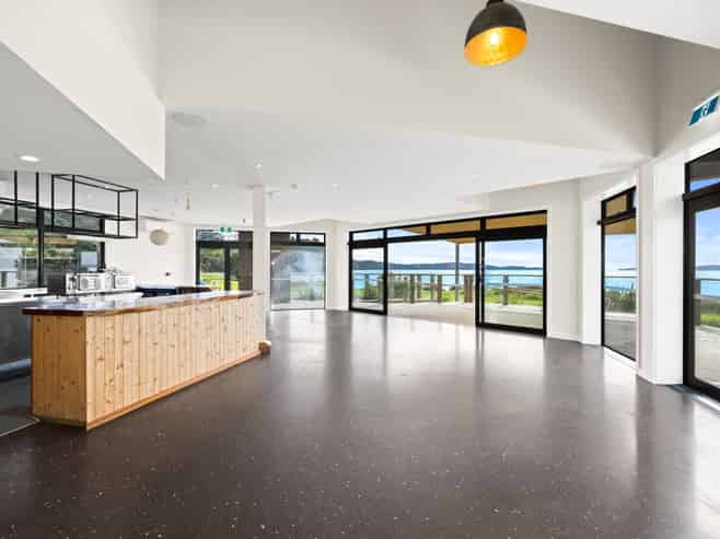 Rare commercial waterfront opportunity