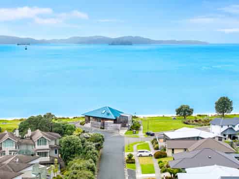 Rare commercial waterfront opportunity