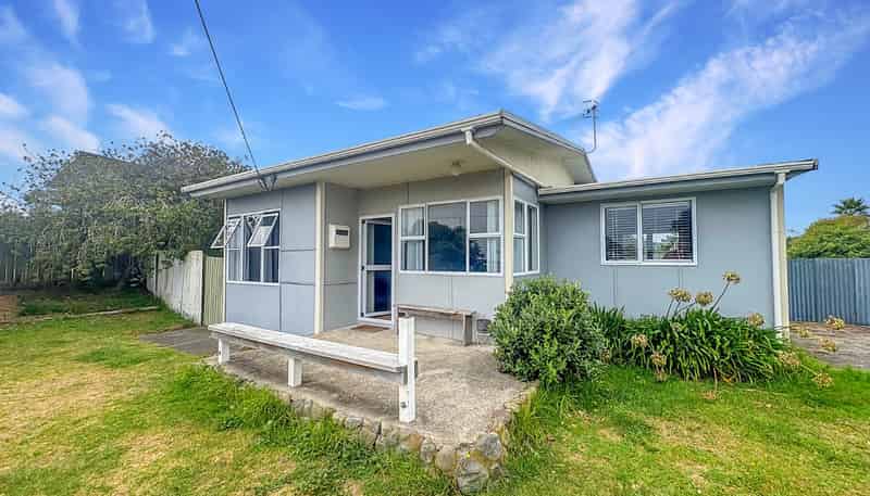 4 Dawick Street, Foxton Beach