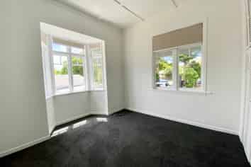 13 Captain Scott Road, Glen Eden