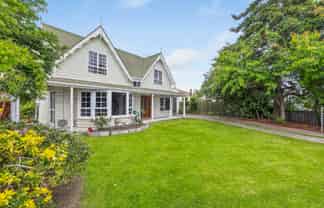 10 Mowat Street, Springlands