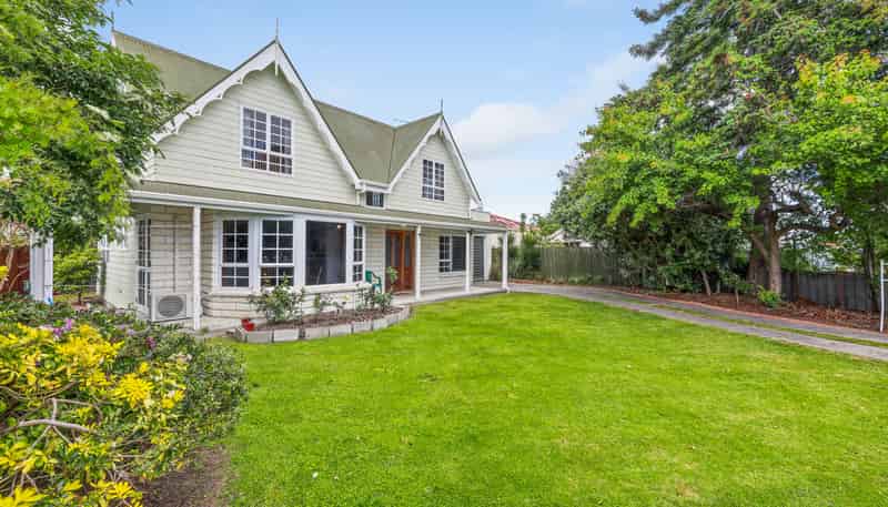 10 Mowat Street, Springlands