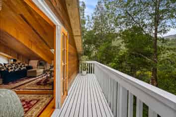 59 Whatipu Road, Huia