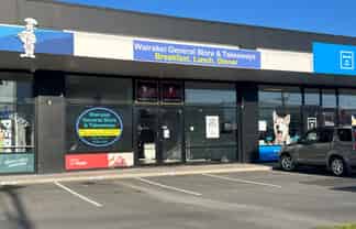 Burnside Shop Set in Modern Complex