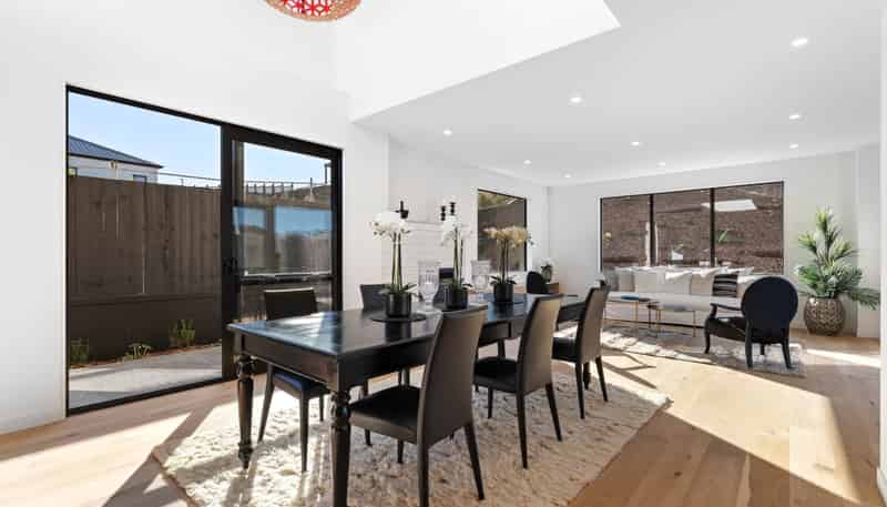 183 Te Oneroa Way, Long Bay